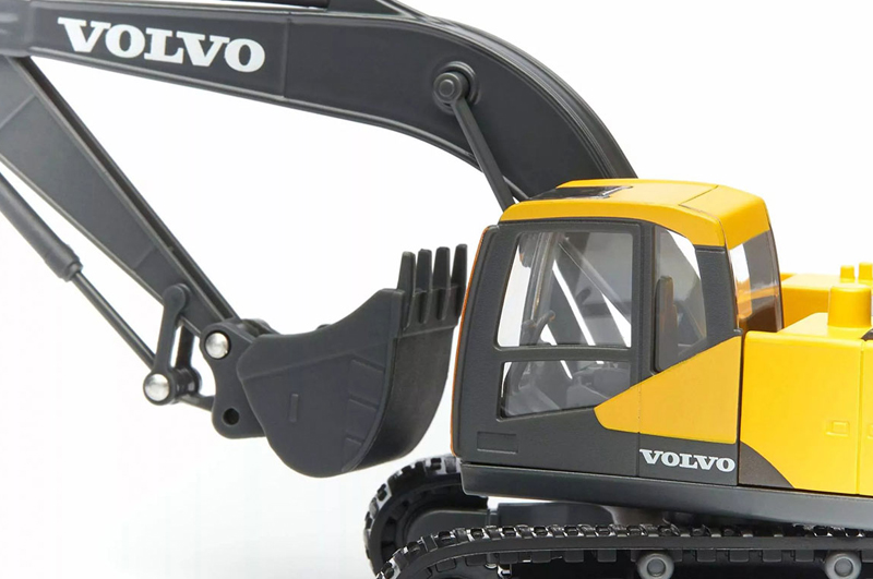 Екскаватор 18-32086 "VOLVO EC220E" в коробці Bburago - Зображення 5
